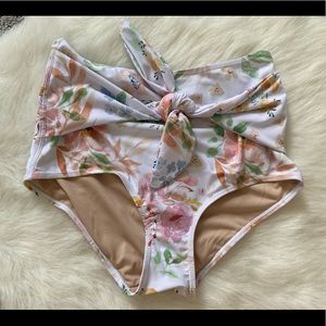 Kortni Jeane Celeste 2.0 Medium Bottoms